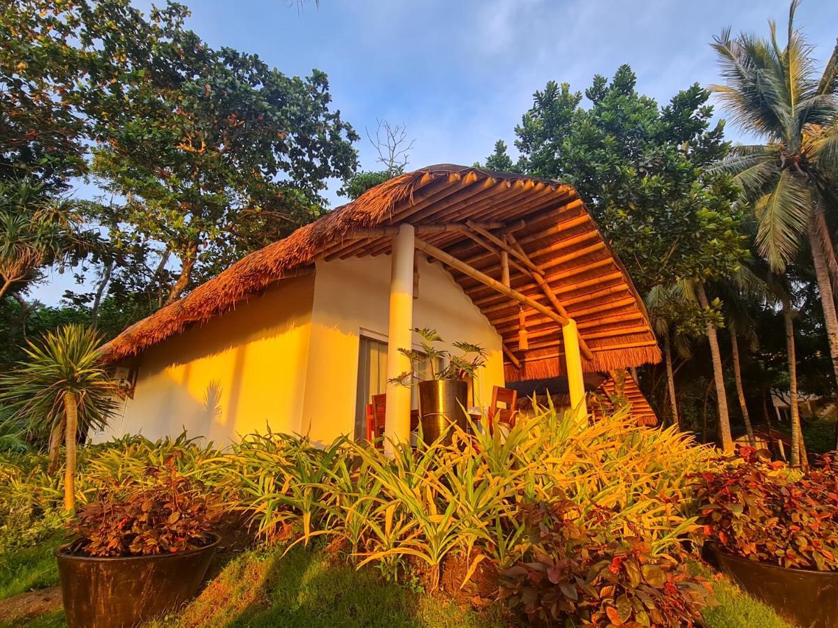 Antique Amor Bungalows & Villas Pandan Dış mekan fotoğraf